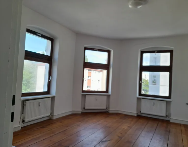 Befristet bis Ende April 2027: 3-Zimmer-Wohnung in Kreuzberg — photo 1